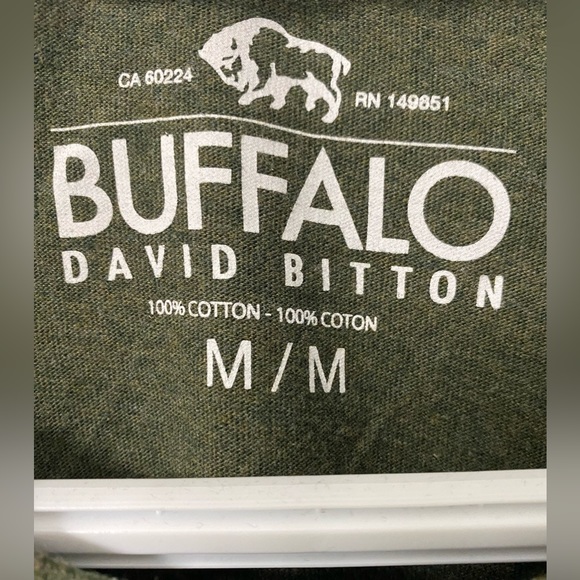 100% Cotton Men’s Tee Size M in EUC - Picture 2 of 5